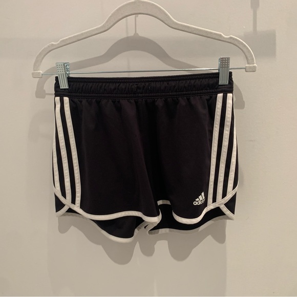 Adidas low rise 3 striped shorts size xs - Picture 1 of 4